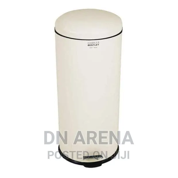 30l Charles Bentley Dome Pedal Bin · Photo 1