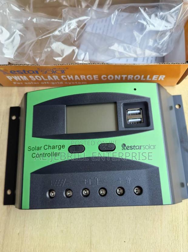Solar Charge Controller 30a · Photo 1