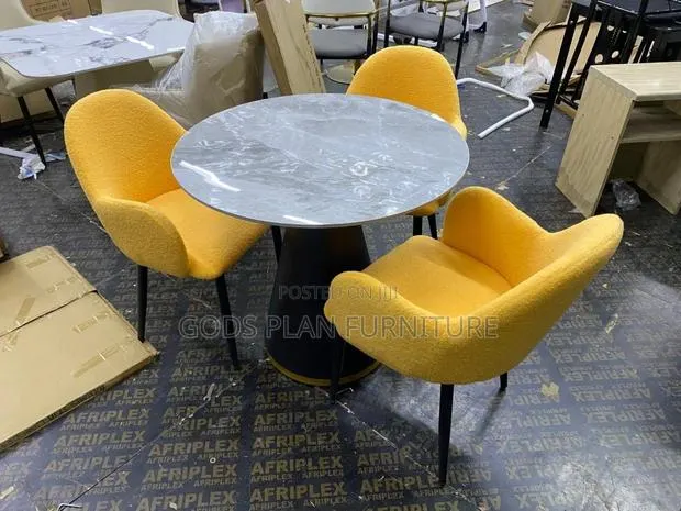 Dining Set · Photo 1