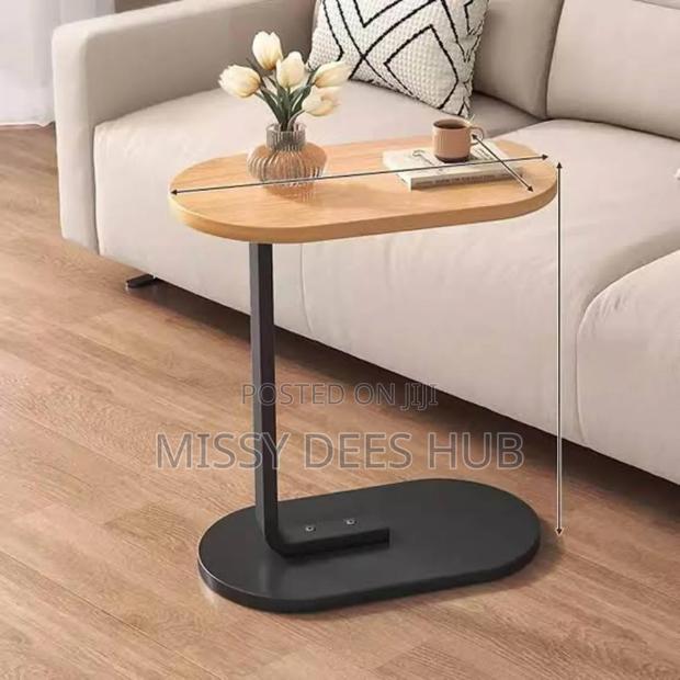 Rustic Side Table · Photo 8