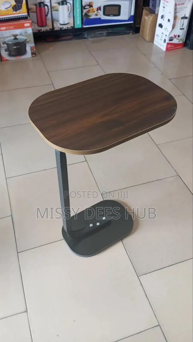 Rustic Side Table · Photo 1
