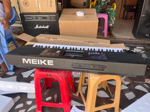 Meike Mk-812 Professional Electronic Keyboard. · Photo 4
