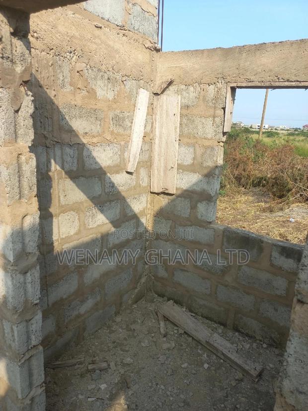 2 Bedroom Uncompleted House For Sale · Photo 8