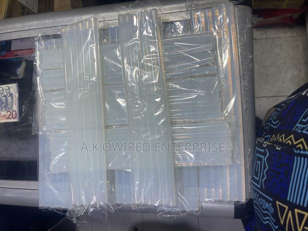 Transparent Glue Stick 6pcs in Pack · Photo 1