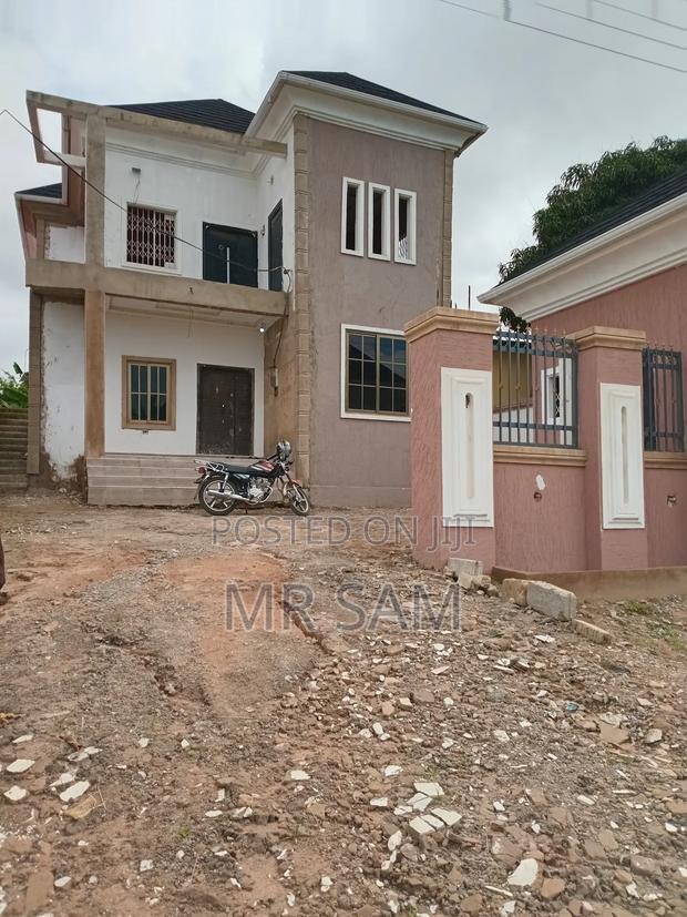 6bdrm House in Tuba Bortiano Hills, Ga South Municipal for sale · Photo 2