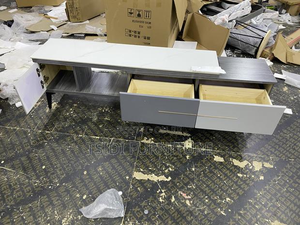 Tv Stand With Top -825- 1501 · Photo 2