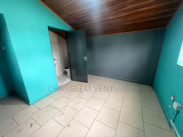 10-Bedroom Commercial Property for Rent at East Legon-American House · Photo 7