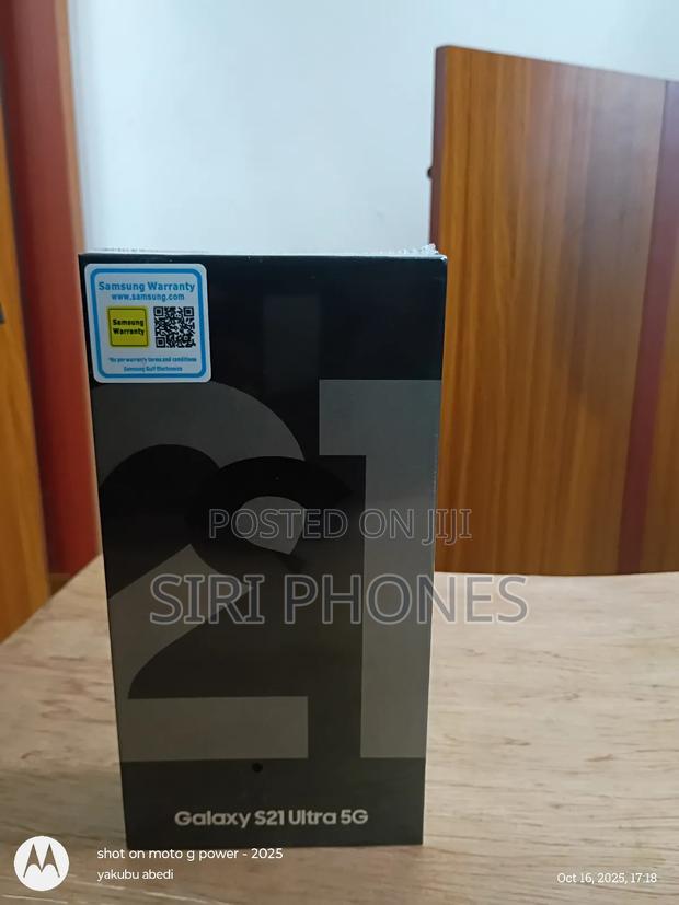 New Samsung Galaxy S21 Ultra 5G 128 GB Silver · Photo 1