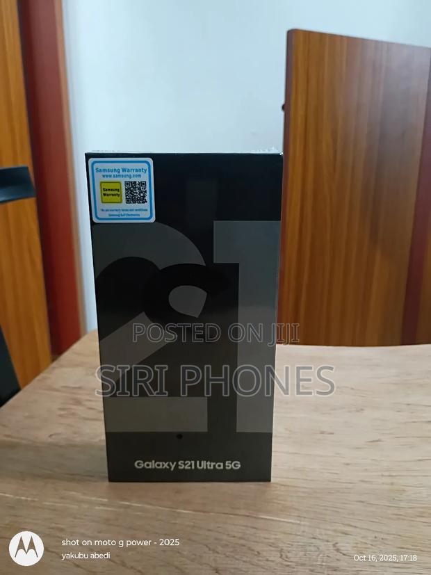 New Samsung Galaxy S21 Ultra 5G 128 GB Silver · Photo 2