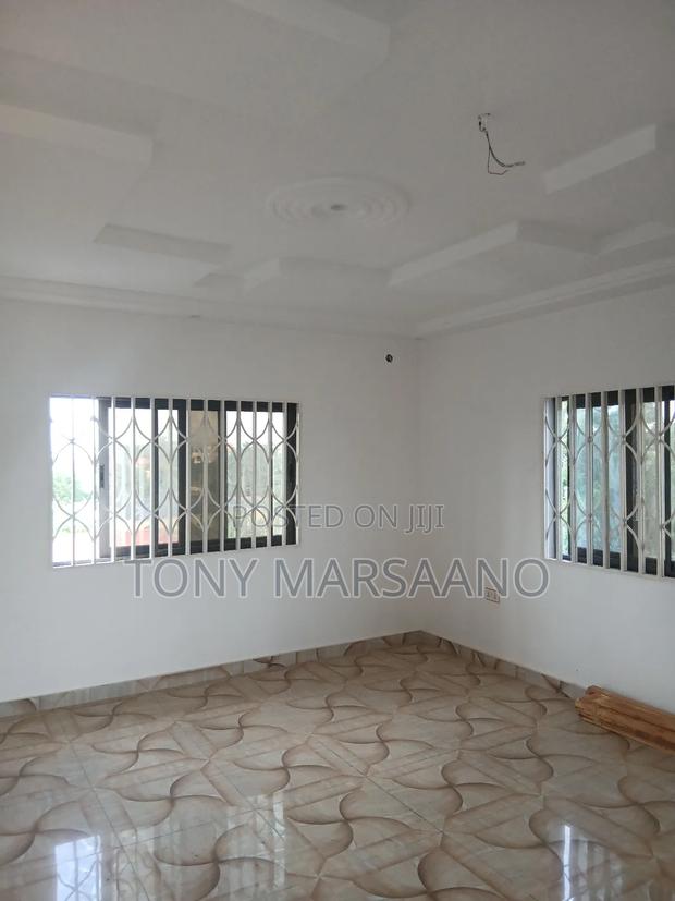 3bdrm Apartment in Westlegon for rent · Photo 4