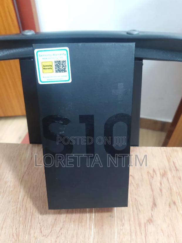 New Samsung Galaxy S10 128 GB Black · Photo 1
