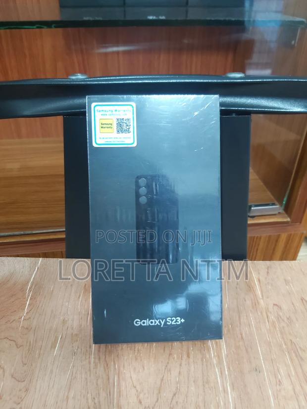 New Samsung Galaxy S23+ 256 GB Purple · Photo 2