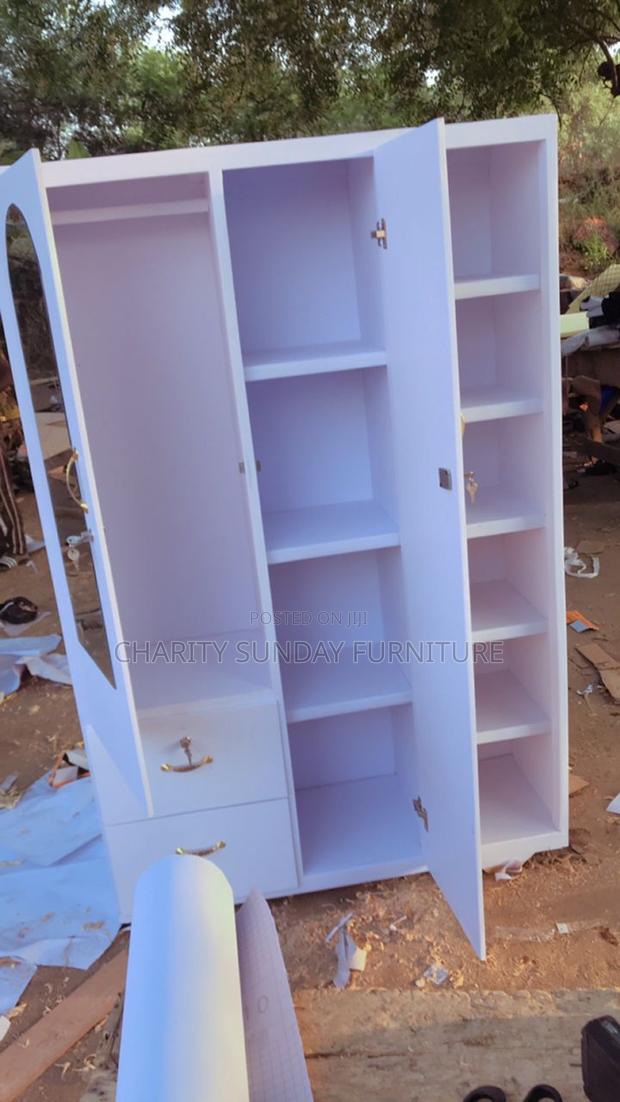 Shoerack/Wardrobe Double · Photo 2