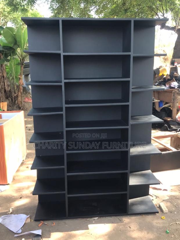 Bags/Shoe Rack · Photo 1