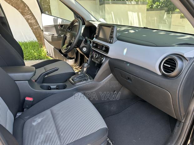 Hyundai Kona SE 2021 Black · Photo 4