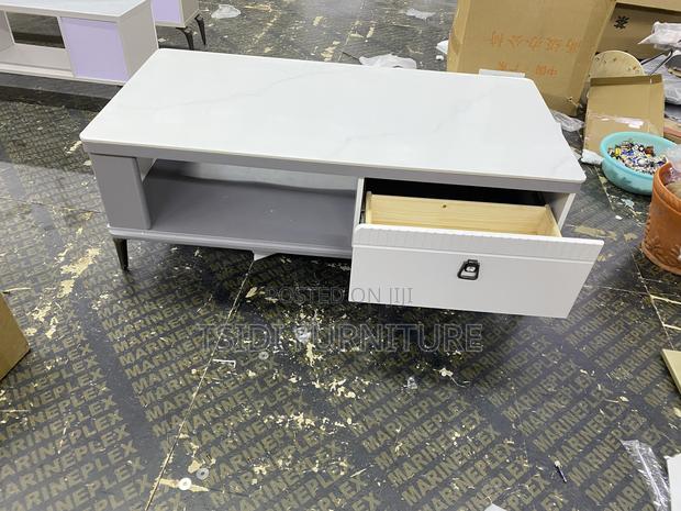 Durable Center Table A71- 120 · Photo 2