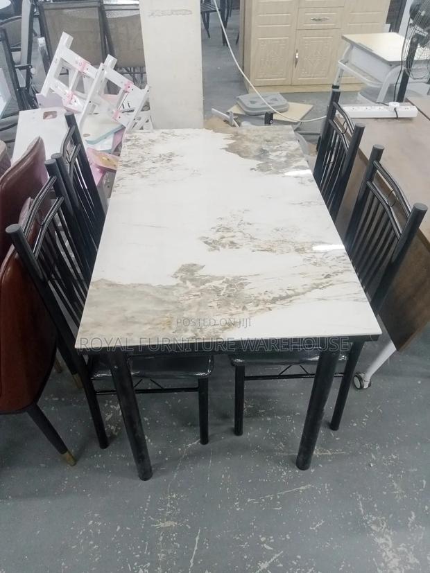 4 Seater Marble Top Diningset · Photo 2