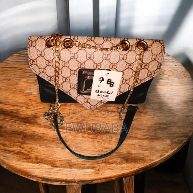 Black Friday Sales Ladies Designer Outing Bags · Photo 1
