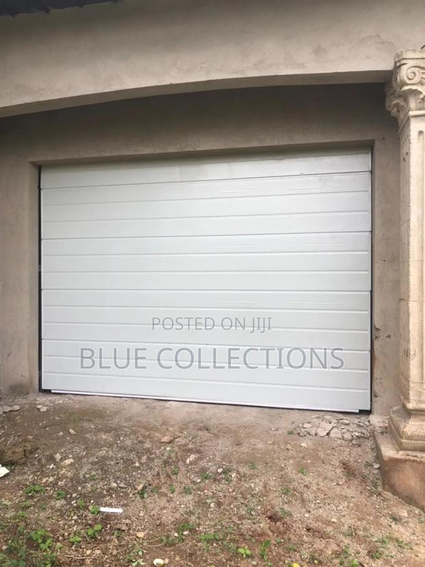 Automated Garage Door · Photo 1
