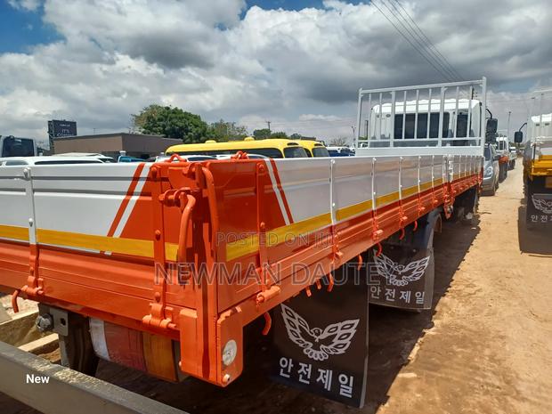 5ton Big Lights Manual Engine · Photo 4