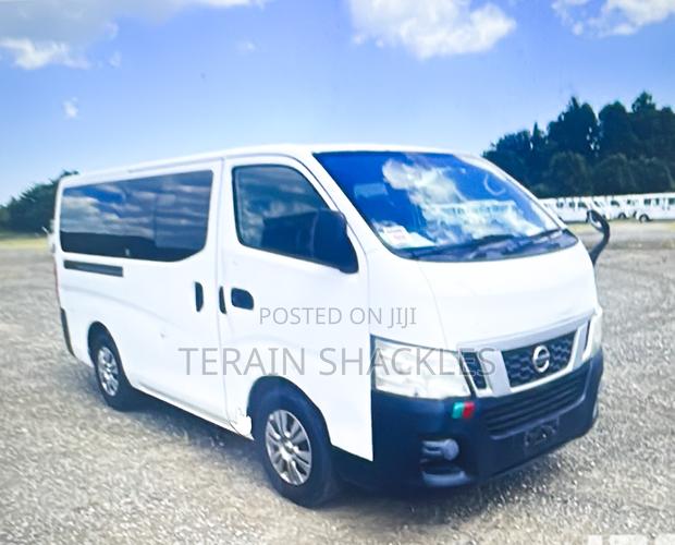Nissan Caravan (Urvan) 2016 White · Photo 1