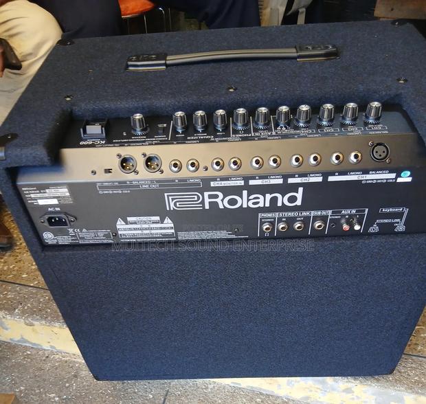Roland Keyboard Combo (Roland Kb 600) · Photo 2