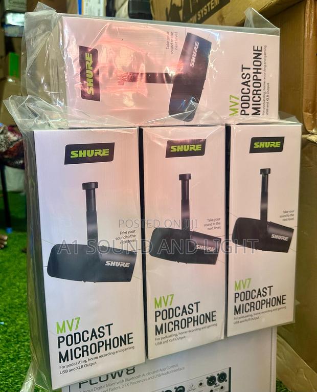Shure Mv7 Dynamic Dual XLR/USB Podcasting Microphone, Black [4pcs] · Photo 1