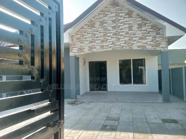 3bdrm House in Coastal Estate, Spintex for sale · Photo 1
