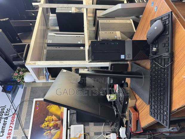 Desktop Computer Dell Vostro 3900 8GB Intel Core I5 SSD 256GB · Photo 2