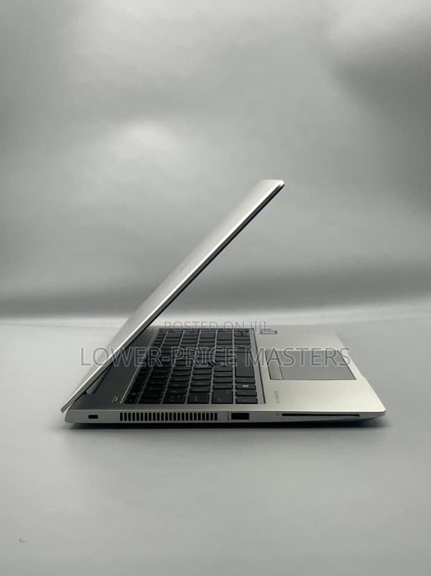 New Laptop HP EliteBook 840 G5 8GB Intel Core I5 SSD 256GB · Photo 2