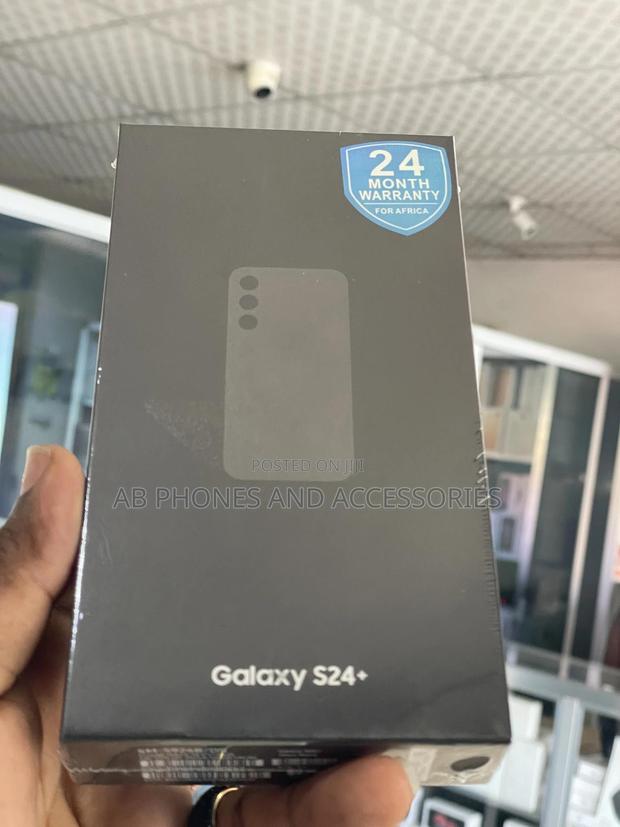 New Samsung Galaxy S24 Plus 256 GB Black · Photo 3