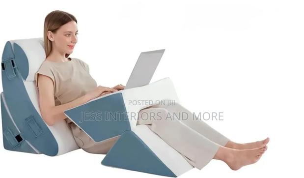 Orthopedic Bed Wedge Pillow Set For Sleeping. · Photo 1