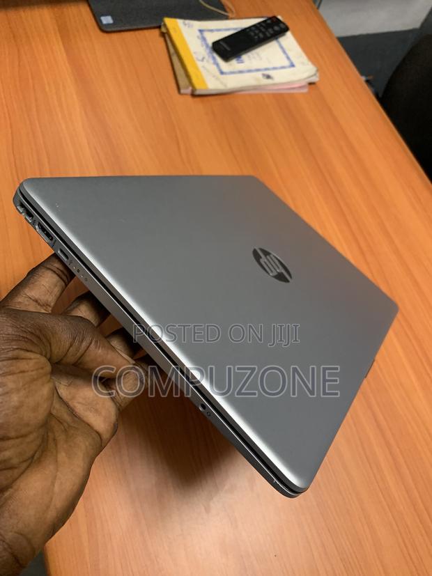 Laptop HP 15 8GB AMD Ryzen 5 SSD 256GB · Photo 4