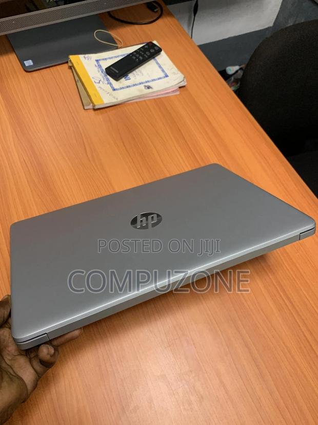 Laptop HP 15 8GB AMD Ryzen 5 SSD 256GB · Photo 3