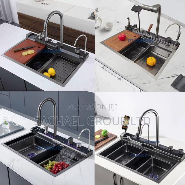 Kitchen Sink With Water Fall Functionality · Photo 4