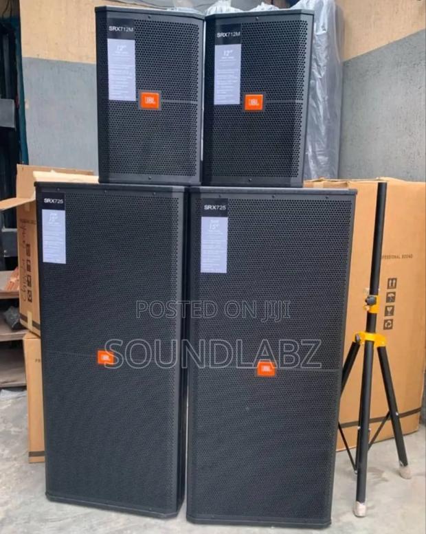 JBL Full Range and JBL 12inches Stage Monitors · Photo 1