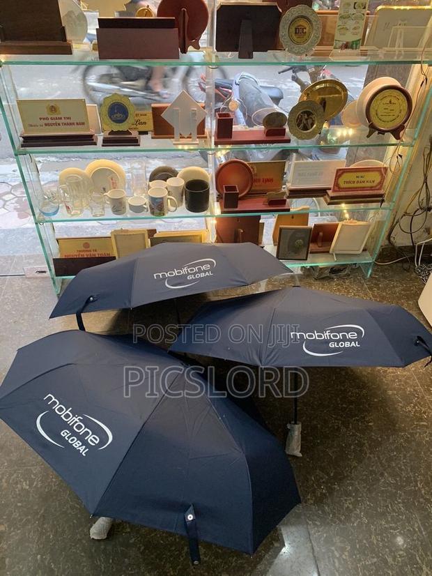 Umbrella Branding · Photo 3