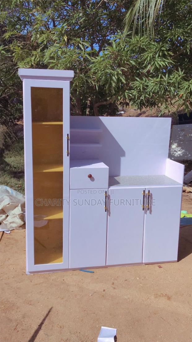 Modern Kitchen Cabinet · Photo 1