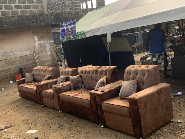 Sets of Sofas 3,2 2 Single With Pillows · Photo 1