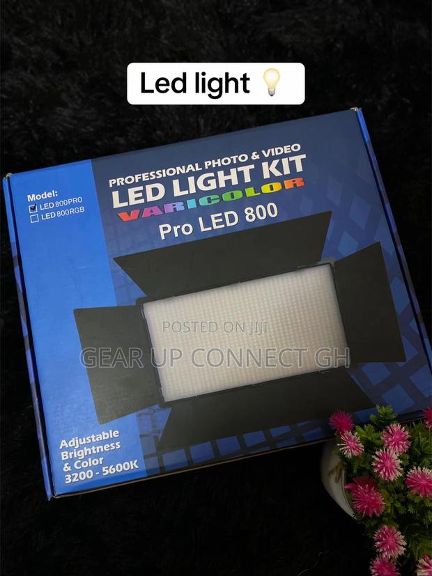 Professional Photo And Video Led Light Kit · Photo 1