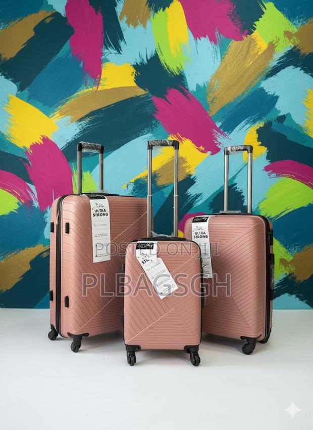 Daily Luggage Durable Large Capacity Travel Trolley Luggage 3 in 1 · Photo 1