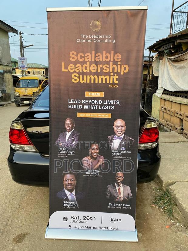 Pull Up Banner · Photo 4