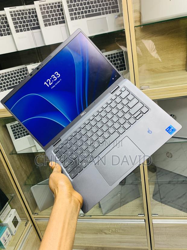 Laptop Dell Latitude 7420 32GB Intel Core I7 SSD 512GB · Photo 6