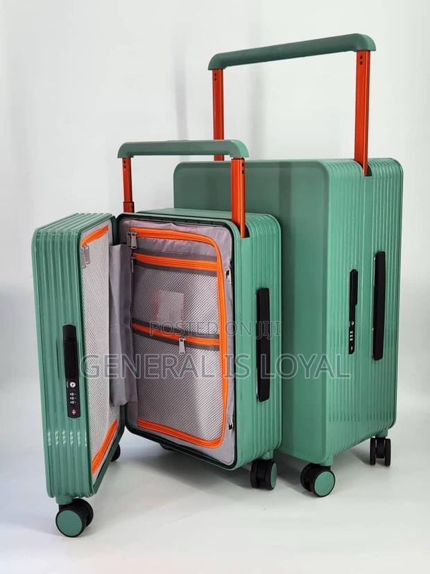 Solid 2in1 Zipless Green Trolley Traveling Bag · Photo 2