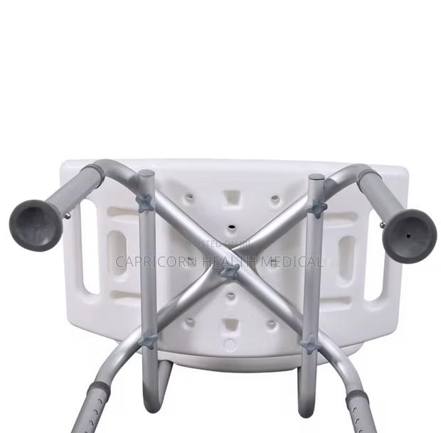 Bathroom Shower Chair or Seat With Backrest · Photo 4
