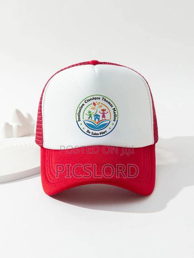 Caps With Printing · Photo 3