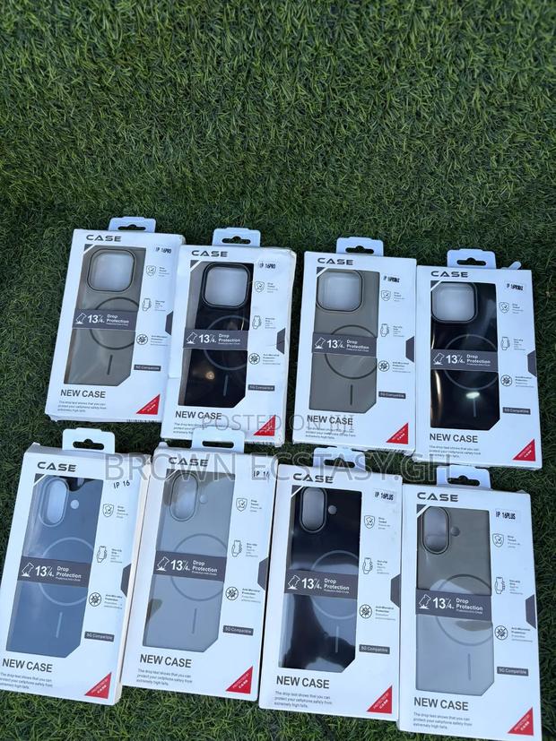 iPhone 16/ 16 Plus/ 16 Pro Silicone Case · Photo 4