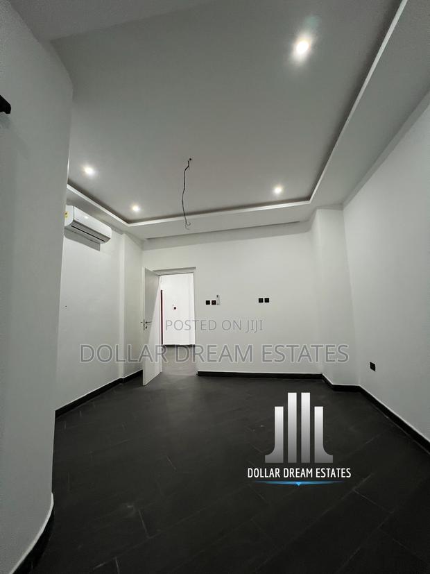 2bdrm Apartment in Adjiriganor for rent · Photo 3
