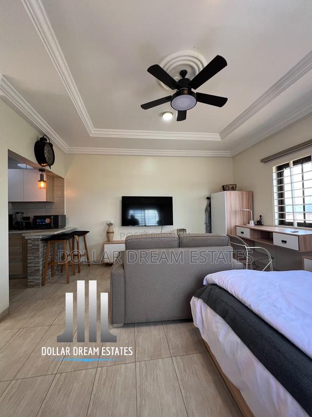 Furnished 1bdrm Apartment in North Legon for rent · Photo 4
