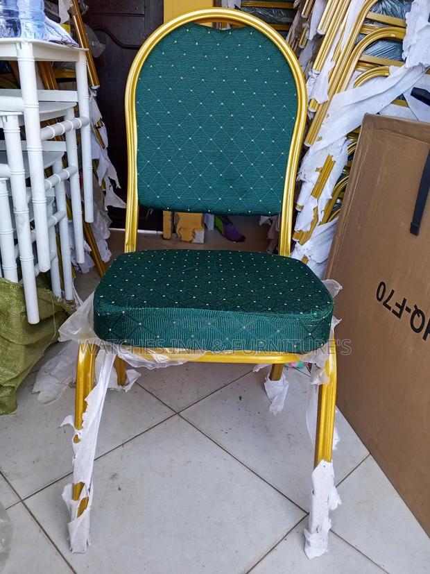 Golden Base Green Stackable Chair for Church, Auditorium Etc · Photo 1